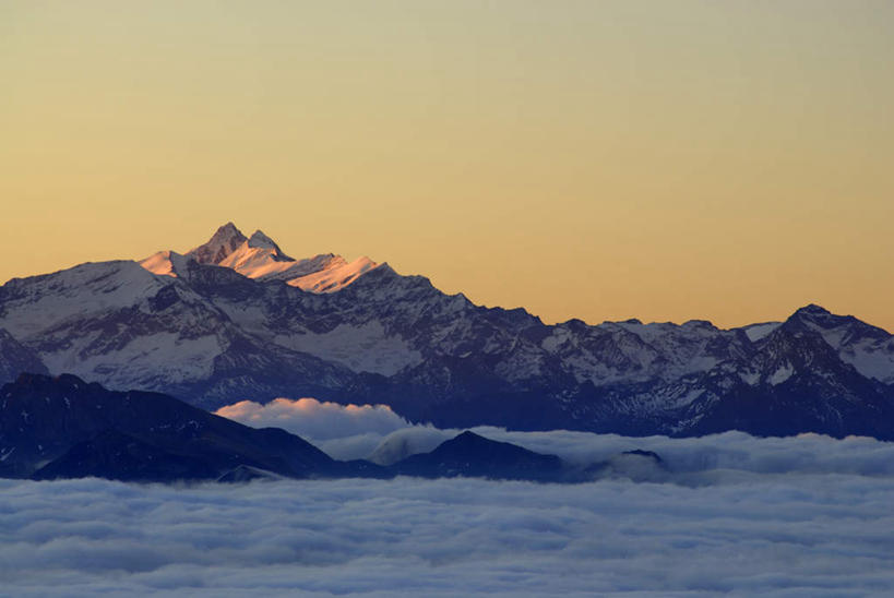 无人,横图,室外,白天,正面,旅游,度假,美景,山,雪,雪山,大雪,奥地利,欧洲,日本,亚洲,阴影,光线,影子,冰,积雪,景观,山峰,霞光,雪景,冬季,冬天,山峦,娱乐,阳光,自然,享受,休闲,景色,放松,寒冷,冰冷,自然风光,东亚,中欧,本州,本州岛,日本国,中部地方,日本阿尔卑斯山脉,严寒,奥地利共和国,冰凉,酷寒,凛冽,凛凛,极冷,彩图