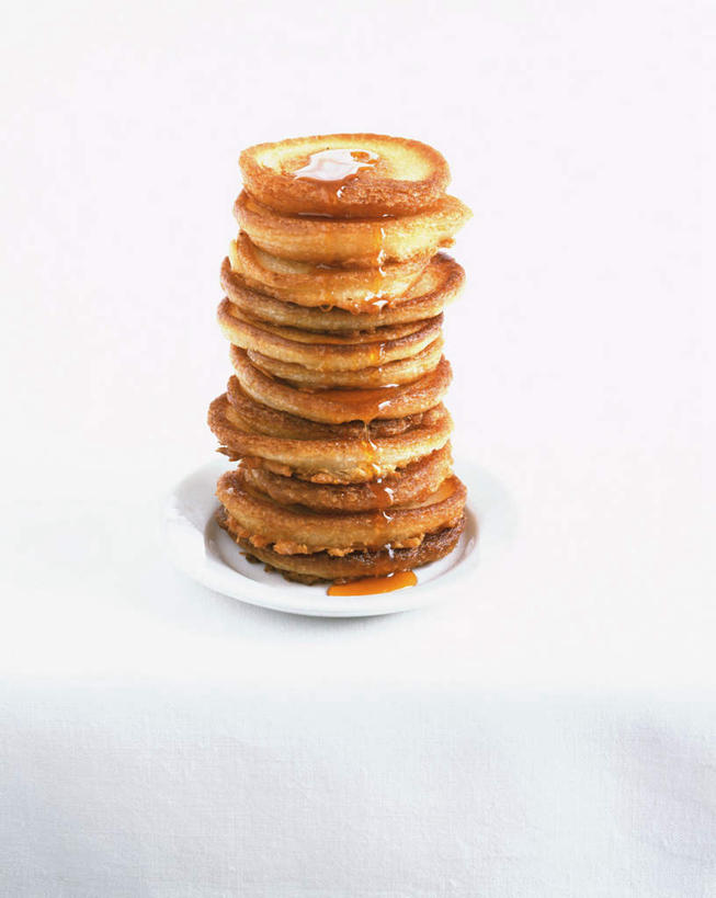 点心,无人,竖图,室内,特写,白天,白色背景,正面,下午茶,餐桌,桌子,餐具,一排,许多,阴影,整齐,粘稠,光线,碟子,盘,影子,调料,食品,糖,甜点,甜品,调味品,很多,调味料,食物,糕点,排列,一只,盘子,碟,甜食,摄影,影棚,餐台,堆,糖浆,队列,烤饼,黏稠,浓厚,彩图,影棚拍摄,拍摄