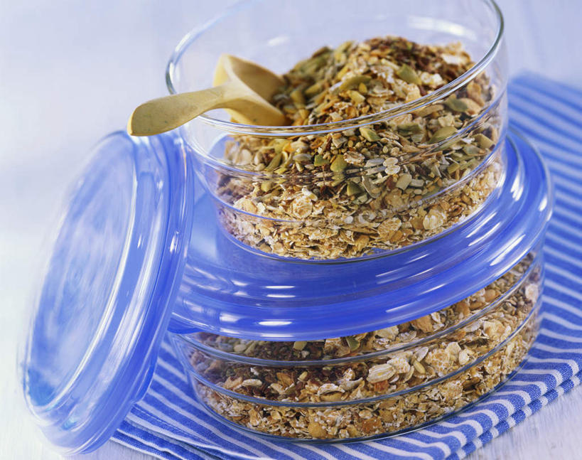 无人,横图,俯视,室内,特写,白天,白色背景,早餐,农作物,小麦,许多,阴影,朦胧,模糊,光线,铲子,罐子,影子,谷物,食品,很多,美食,饮食,玻璃制品,玻璃瓶,餐巾,瓶子,保健,摄影,麦子,影棚,麦片,彩图,高角度拍摄,影棚拍摄,拍摄