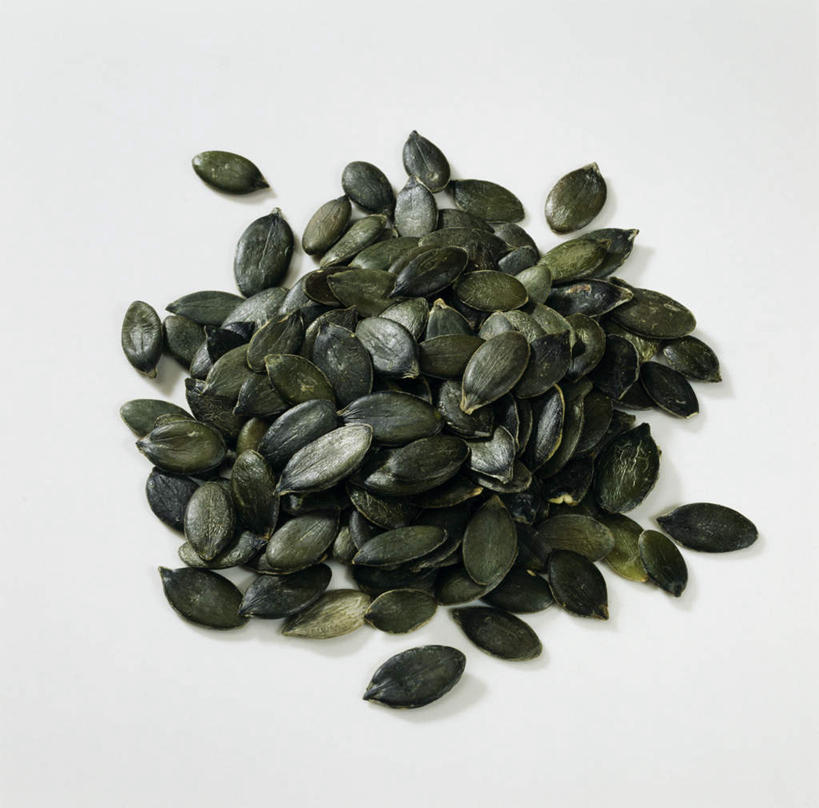 无人,横图,俯视,室内,特写,白天,白色背景,一堆,许多,阴影,堆叠,堆积,光线,影子,很多,绿色,摄影,影棚,堆,南瓜子,彩图,高角度拍摄,影棚拍摄,拍摄