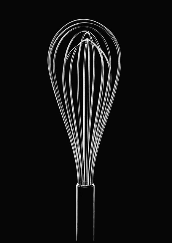 无人,竖图,俯视,室内,特写,白天,静物,金属制品,阴影,黑色背景,光线,金属,影子,一个,打蛋器,摄影,影棚,单个,彩图,高角度拍摄,影棚拍摄,拍摄