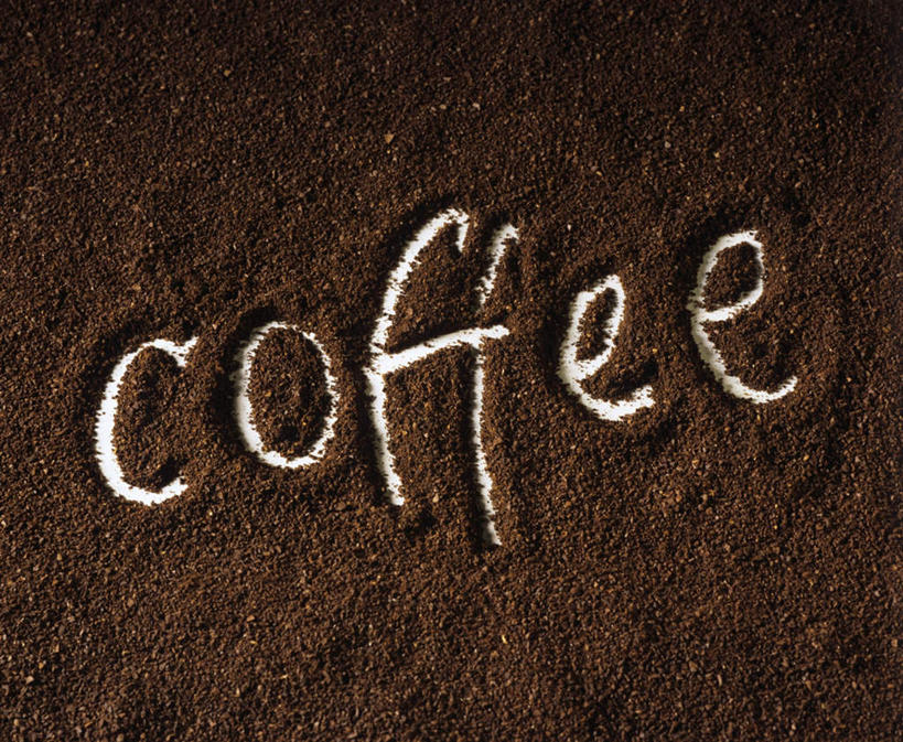 咖啡,无人,横图,俯视,室内,特写,白天,餐桌,桌子,阴影,光线,英文,标志,粉末,文字,影子,字符,字母,褐色,标识,粉,摄影,影棚,餐台,英文字母,咖啡粉,粉状,粉剂,彩图,高角度拍摄,影棚拍摄,拍摄