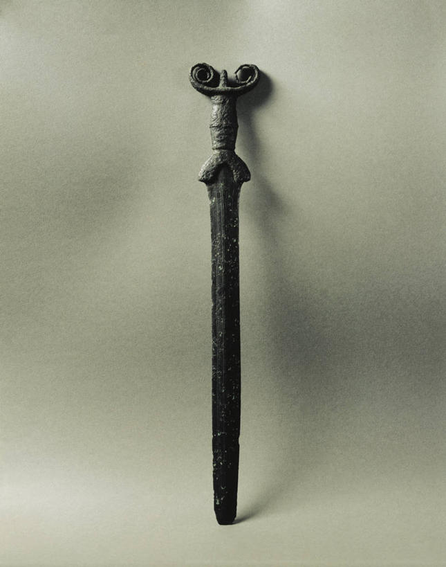 无人,竖图,灰色背景,历史,古代,一个,灰色,武器,摄影,单个,剑,青铜,古代文明,彩图,影棚拍摄,过去