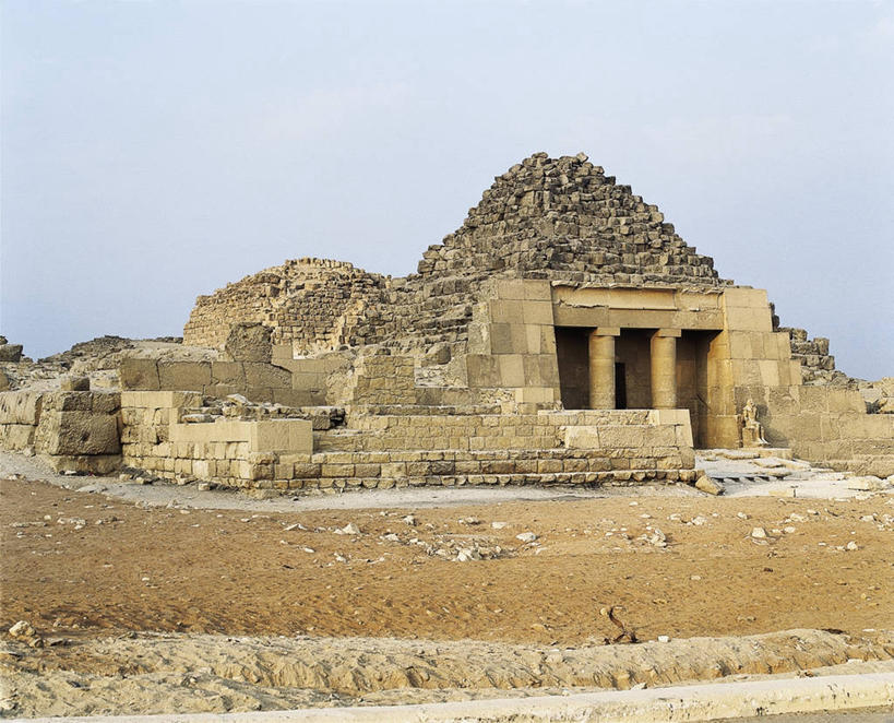 无人,横图,室外,白天,旅游,度假,美景,沙漠,建筑,埃及,柱子,景观,历史,娱乐,废墟,自然,地标建筑,享受,休闲,景色,金字塔,放松,摄影,考古学,中东,自然风光,万里无云,吉萨,胡夫金字塔,古埃及文明,古代文明,彩图,过去