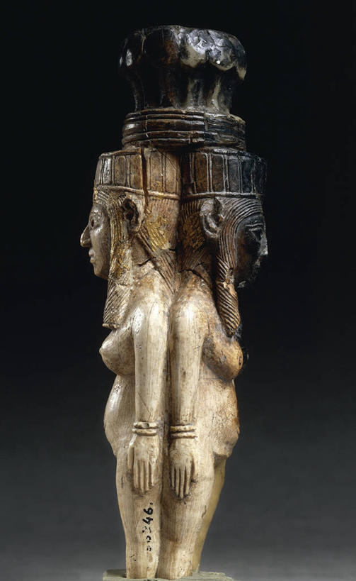 裸体,无人,竖图,特写,侧面,象牙,雕塑,伊拉克,黑色背景,雕像,历史,一个,背靠背,摄影,单个,部分,古代文明,美术工艺,彩图,影棚拍摄,过去