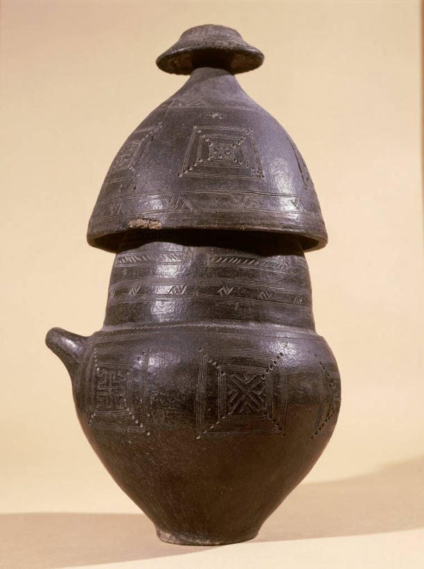 无人,竖图,特写,黄色背景,历史,一个,摄影,单个,死亡,考古学,美术工艺,彩图,影棚拍摄,雕刻术