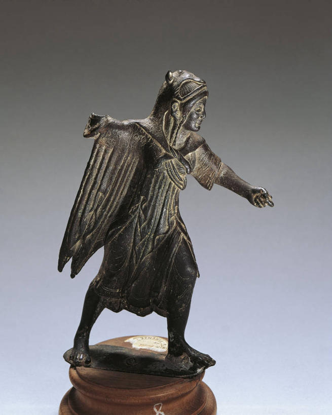 无人,竖图,特写,侧面,灰色背景,雕像,历史,一个,灰色,手势,摄影,单个,考古学,女神,青铜,美术工艺,朱诺号,步行,彩图,影棚拍摄,打手势