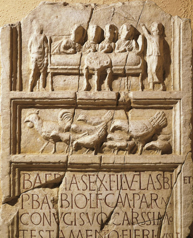 无人,竖图,室内,白天,雕塑,艺术,破坏,破损,一个,摄影,单个,部分,损坏,手艺,白肉,拉丁文,美术工艺,彩图,浅浮雕