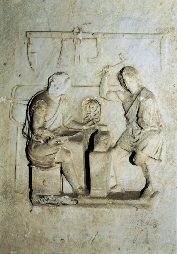 无人,铁匠,坐,竖图,雕塑,艺术,标志,锤子,符号,标识,古罗马,一个,职业,击打,摄影,单个,手艺,性别符号,古代文明,美术工艺,彩图,全画面,全框架,全帧,浅浮雕,全画幅,男性符号