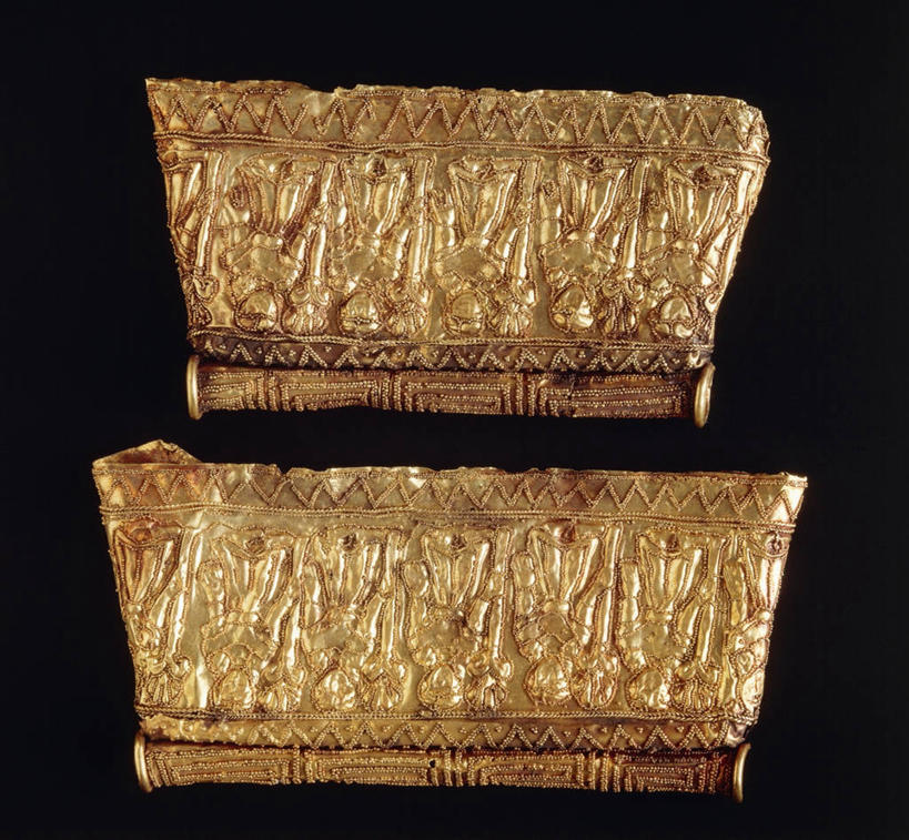 无人,横图,黑色背景,黄金,两个,财富,摄影,华贵,古代文明,项坠,彩图,影棚拍摄