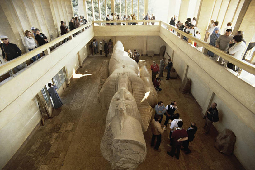 博物馆,横图,俯视,室内,白天,旅游,城市,非洲,埃及,开罗,行人,游客,游人,雕像,首都,许多人,路人,旅客,地标建筑,一群人,摄影,中东,法老,首府,阿拉伯埃及共和国,金字塔之国,棉花之国,阿非利加洲,开罗省,石灰石,古埃及文明,古代文明,美术工艺,过客,孟菲斯,彩图,高角度拍摄