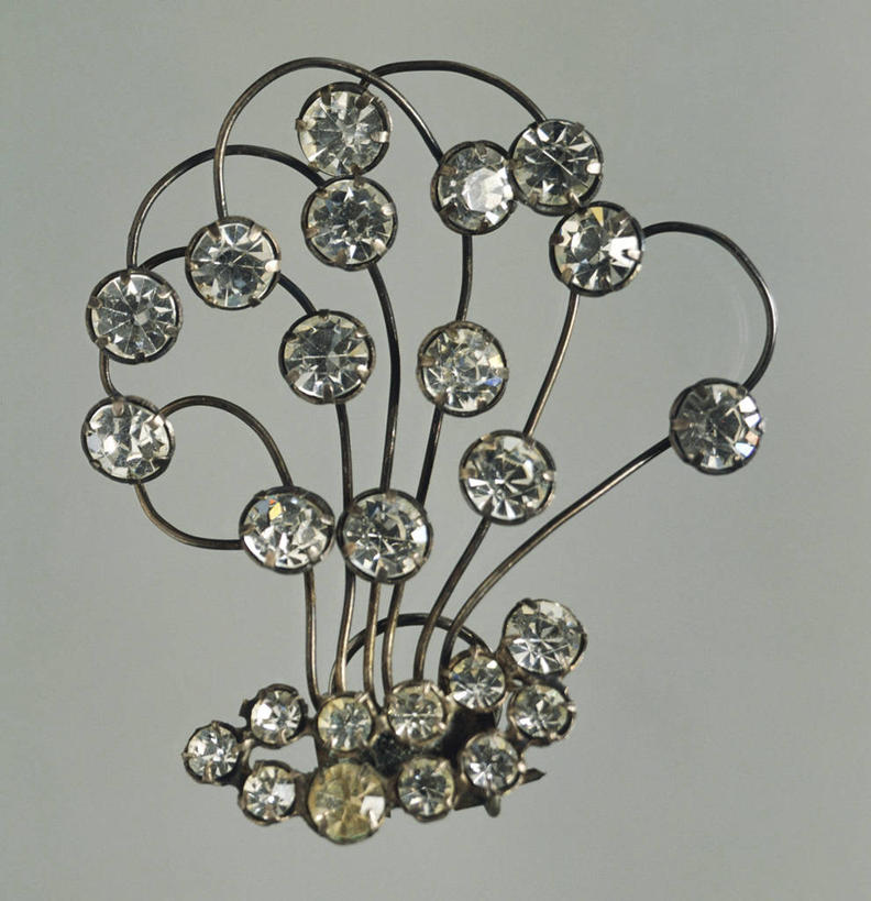 无人,竖图,水晶,一个,摄影,单个,古董,宝石,华贵,曲别针,美术工艺,彩图,影棚拍摄