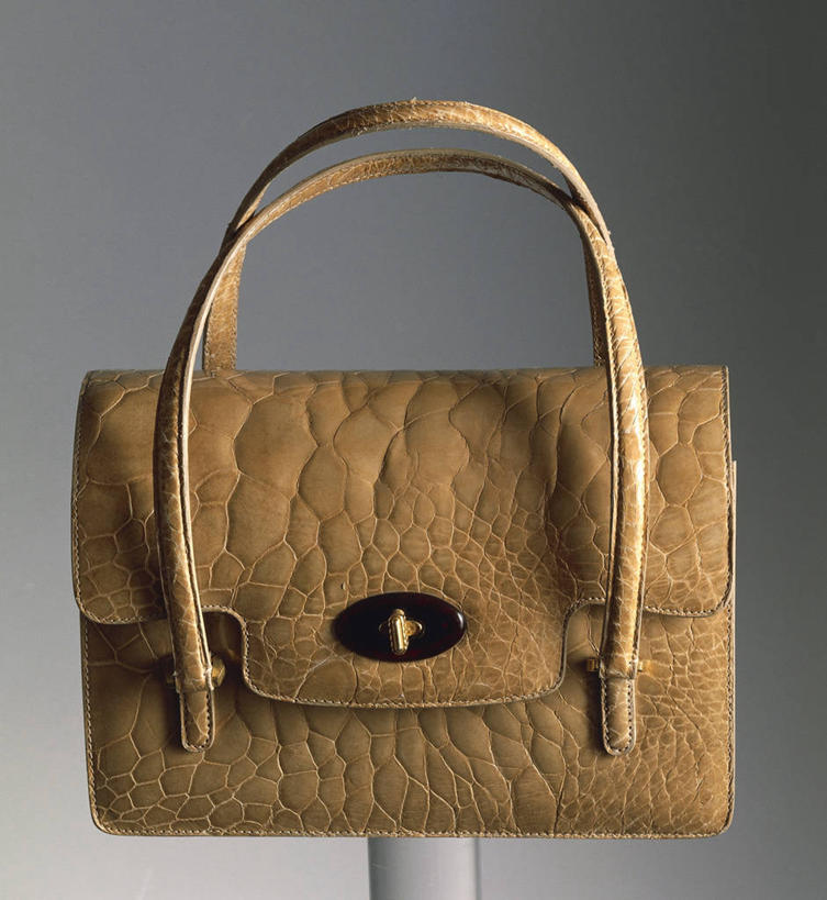 无人,竖图,时尚,灰色背景,包,一个,灰色,米色,摄影,单个,鳄鱼皮,高雅,彩图,影棚拍摄