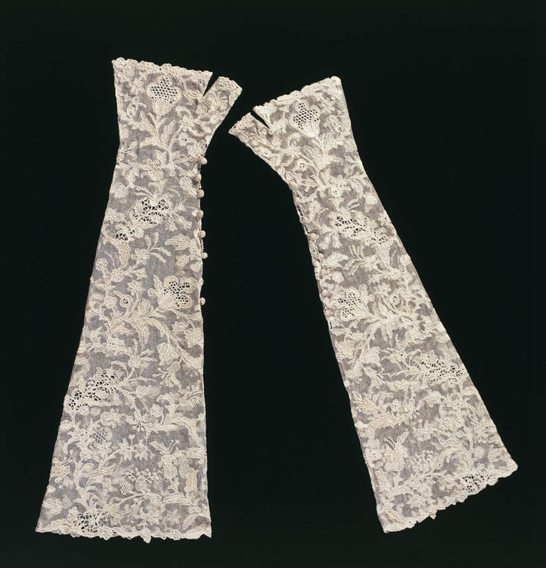 无人,竖图,方图,特写,黑色背景,花纹,两个,手套,摄影,部分,意大利文化,连指手套,式样,彩图,影棚拍摄