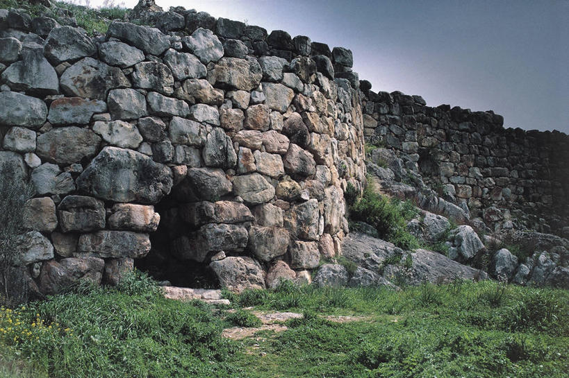 无人,横图,室外,白天,旅游,度假,美景,建筑,希腊,欧洲,粗糙,景观,围墙,图像,历史,娱乐,石墙,废墟,草,天空,自然,享受,休闲,景色,放松,摄影,考古学,毛糙,地中海文化,南欧,希腊文化,自然风光,主题,自然现象,构图,古代文明,伯罗奔尼撒,中部希腊大区,提那雅恩斯,彩图,旅行,时空,粗拙,传统文化,状态