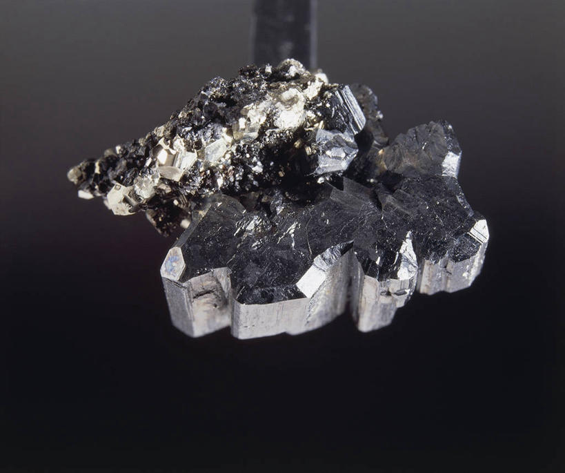 无人,横图,室内,特写,粗糙,反射,金属,图像,一个,自然,概念,摄影,单个,毛糙,铜,主题,自然现象,构图,地质学,想法,矿物质,铅,自然地理,岩石,彩图,影棚拍摄,车轮矿,粗拙,状态