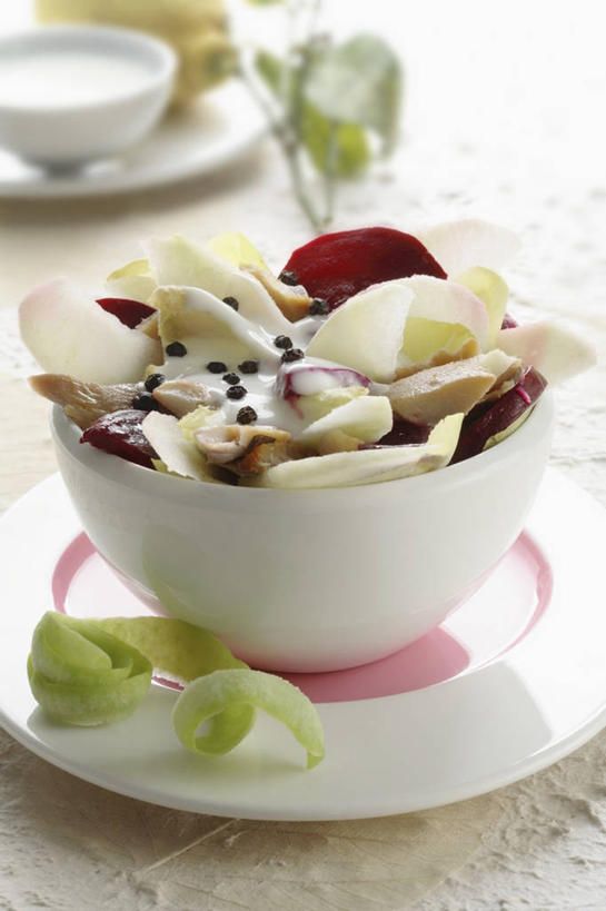 点心,面包,无人,竖图,室内,特写,苹果,静物,水果,切开,沙拉,食品,面点,甜点,甜品,吐司,水果沙拉,饮食,食物,糕点,盘子,碗,甜食,切,摄影,法式面包,鲱鱼,剖面,吐司面包,切面,健康食物,海产,彩图,多士,听型面包,对焦