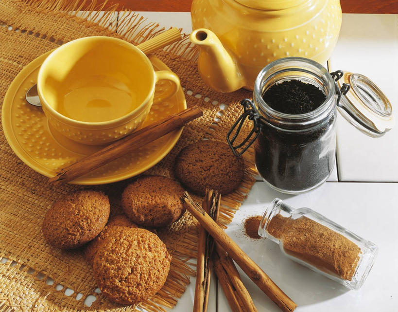 无人,横图,俯视,室内,特写,许多,香料,肉桂,曲奇,很多,杯,饮食,饮料,茶碟,茶壶,瓶子,汤匙,摄影,生活方式,健康食物,彩图,高角度拍摄,成分