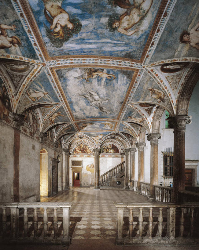 无人,竖图,室内,天花板,建筑,意大利,欧洲,柱子,城堡,拱门,历史,壁画,摄影,地中海文化,南欧,意大利文化,意大利共和国,特伦托,特伦蒂诺.上阿迪杰大区,彩图,过去