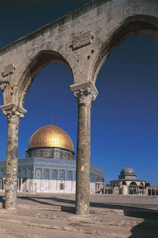 无人,竖图,室外,白天,城市,建筑,土耳其,以色列,亚洲,阴影,柱子,拱门,首都,地标建筑,摄影,宗教,伊斯兰教,中东,圆顶建筑,宗教建筑,清真寺,西亚,伊斯坦布尔,万里无云,蓝色清真寺,素檀何密清真寺,耶路撒冷,苏丹艾哈迈德清真寺,灵性,彩图,土耳其共和国,君士坦丁堡,苏丹清真寺