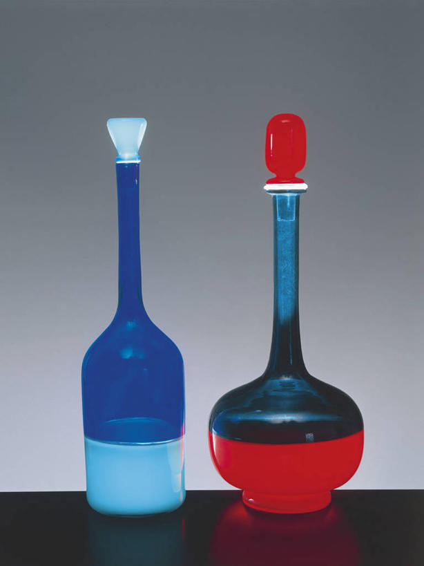 无人,竖图,室内,特写,静物,意大利,欧洲,威尼斯,装饰,反射,两个,瓶子,工艺品,摄影,西欧,威尼托,地中海文化,南欧,意大利文化,威尼托大区,意大利共和国,首府,省会,威内托,威内托大区,穆拉诺岛,美术工艺,彩图,影棚拍摄,威尼斯省,威尼斯水城