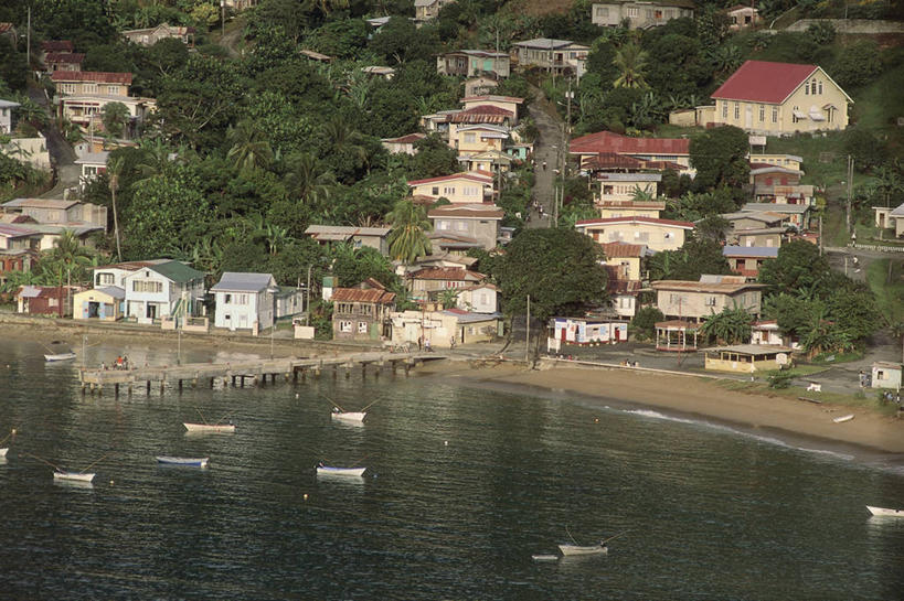 无人,码头,横图,俯视,室外,白天,海洋,水,建筑,船,加勒比海,特立尼达和多巴哥,岛,海岸线,河岸,树,大西洋,运输,摄影,西印度群岛,美洲,多巴哥岛,小安的列斯群岛,安的列斯群岛,海滩,彩图,高角度拍摄,旅行