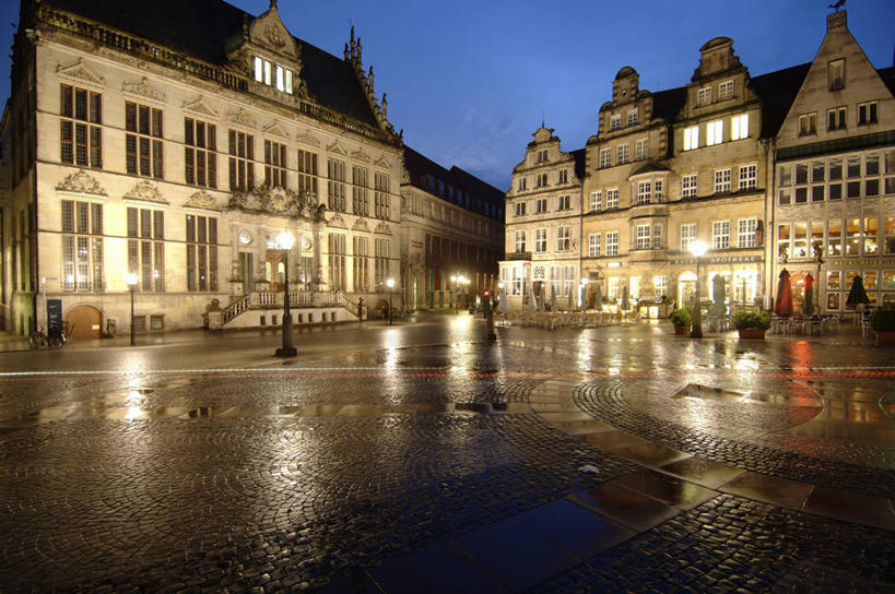 无人,广场,横图,室外,夜晚,度假,美景,城市风光,城市,建筑,路,德国,欧洲,光,景观,市场,光亮,娱乐,天空,享受,休闲,景色,放松,摄影,照亮,照明设备,都市风光,德国文化,欧洲文化,中欧,不来梅,彩图,旅行