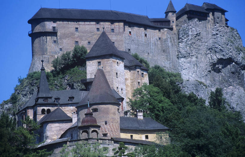 无人,横图,室外,白天,安全,城市,建筑,斯洛伐克,城堡,悬崖,纪念碑,围墙,历史,废墟,树,摄影,都市风光,古代文明,彩图