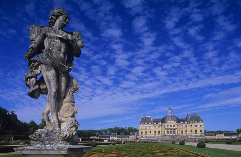 无人,横图,室外,白天,城市,建筑,雕塑,法国,标志,雕像,符号,城堡,云,纪念碑,标识,天空,摄影,园林,都市风光,巴洛克风格,中欧,性别符号,法兰西岛大区,彩图,子爵城堡,男性符号