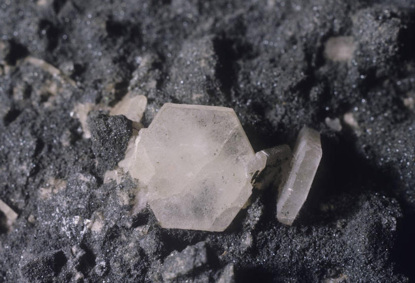 无人,横图,室内,特写,粗糙,水晶,一个,自然,摄影,单个,环境,毛糙,肌理,地质学,矿物质,磷灰石,自然地理,岩石,彩图,影棚拍摄,粗拙