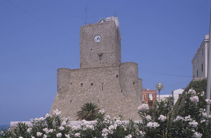 无人,横图,室外,白天,建筑,意大利,城堡,历史,花,摄影,意大利文化,彩图,莫利塞