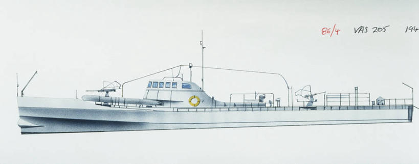 无人,横图,全景,室外,白天,侧面,时尚,船,意大利,蓝色背景,军事,枪支,历史,一个,蓝色,t台,武器,战争,运输,摄影,军舰,单个,南欧,海军,驱逐舰,战船,军用车,时装表演,时装秀,t型台,走秀,彩图