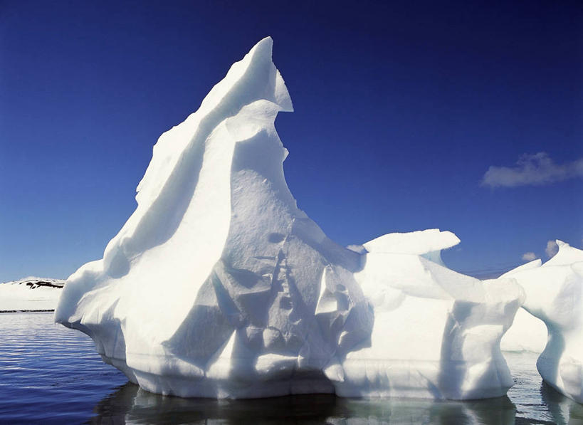 无人,横图,室外,白天,旅游,度假,冰山,海洋,美景,水,漂浮,冰,景观,宏伟,娱乐,自然,享受,休闲,景色,放松,寒冷,摄影,气象,气候,自然风光,南极洲,南设得兰群岛,次南极区群岛,乔治王岛,自然地理,彩图,旅行,南冰洋