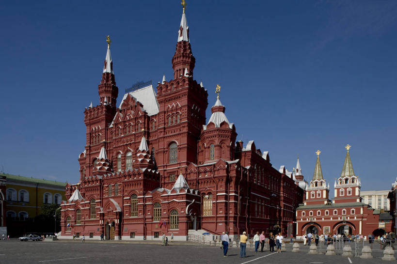 横图,方图,室外,白天,建筑,俄罗斯,行人,游客,游人,古城,尖顶,首都,路人,旅客,天空,地标建筑,摄影,红场,莫斯科,万里无云,克里姆林宫,过客,列宁墓,彩图,旅行,俄罗斯文化