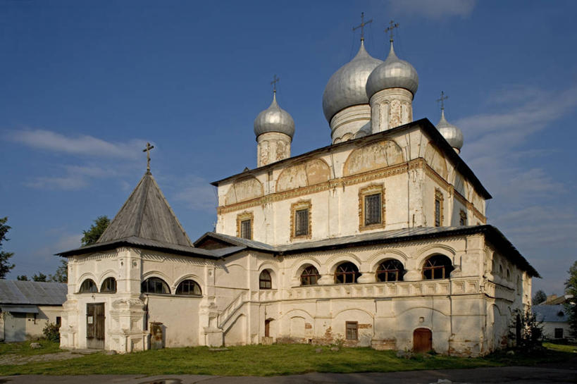 无人,横图,室外,白天,建筑,俄罗斯,十字架,历史,地标建筑,摄影,宗教,基督教,圆顶建筑,宗教建筑,宗教用品,东正教,诺夫哥罗德,彩图,旅行,大教堂,俄罗斯文化