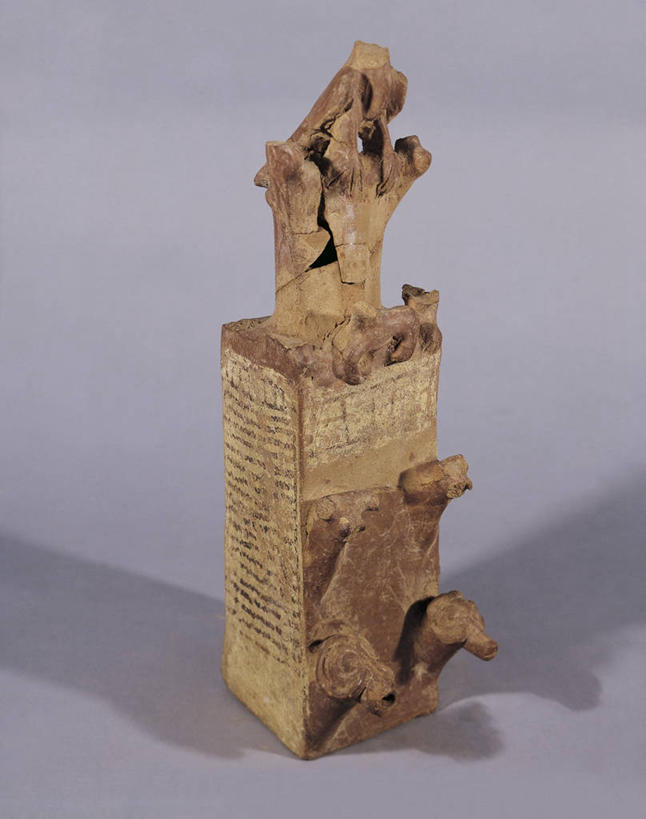 无人,竖图,花瓶,灰色背景,塔,陶瓷制品,历史,古代,一个,灰色,摄影,宗教,单个,古代文明,灵性,美术工艺,彩图,影棚拍摄,神,过去