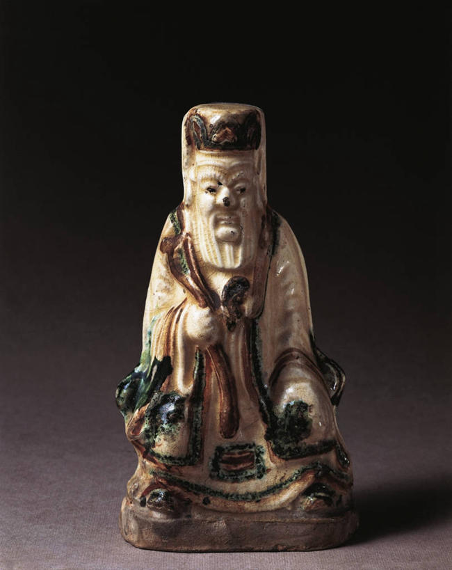 无人,竖图,雕塑,紫色背景,艺术,装饰,标志,雕刻,雕像,符号,标识,一个,工艺品,摄影,单个,纪念,美术,主题,道教,陈列,功能,美学,性别符号,美术工艺,彩图,影棚拍摄,神,男性符号,粗陶