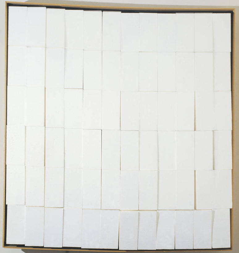 无人,竖图,方图,抽象,一排,丰富,整齐,现代,排列,白色,摄影,块状,创造力,简单,队列,肌理,式样,聚苯乙烯,彩图,全画面,全框架,全帧,全画幅