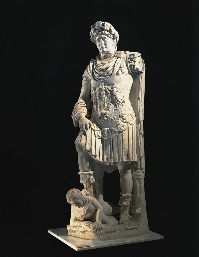 无人,竖图,安全,雕塑,黑色背景,标志,雕像,符号,盔甲,大理石,防护,标识,古代,摄影,踏步,保护,皇帝,权威,保险,防御,铠甲,防具,防卫,支配,性别符号,古代文明,美术工艺,平安,彩图,影棚拍摄,男性符号,甲胄,过去