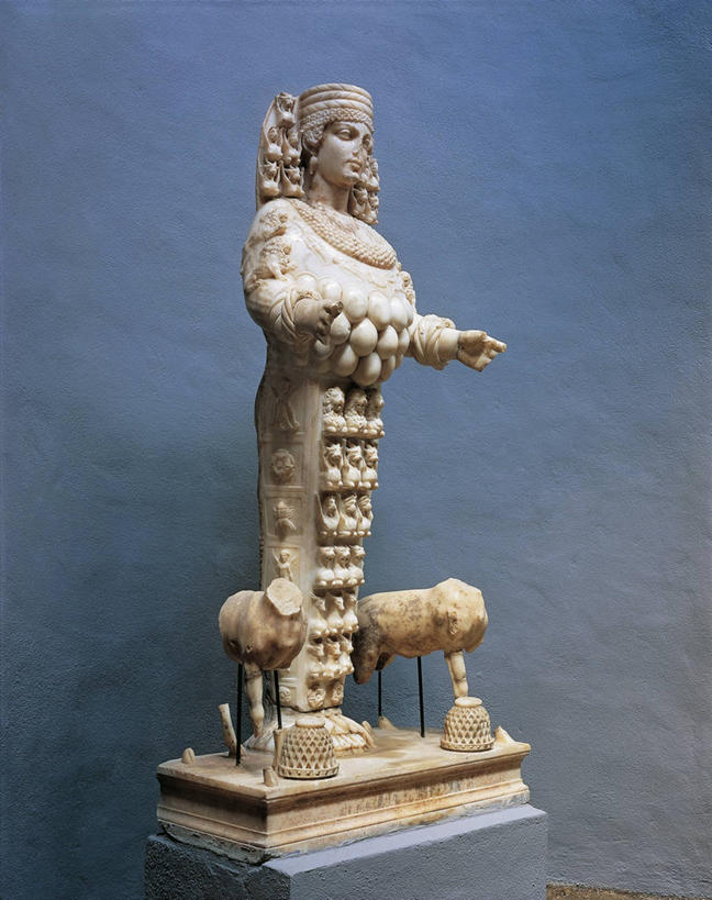 无人,站,竖图,蓝色背景,神话,艺术,雕像,大理石,历史,文化,古罗马,一个,手势,幻想,摄影,单个,手艺,传说,希腊神话,贞洁,狄安娜,狩猎女神,古代史,美术工艺,女性美,阿耳忒弥斯,贞洁处女,阿波罗萨,月亮女神,彩图,影棚拍摄,打手势