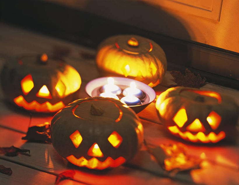 无人,家,横图,彩色,室外,夜晚,南瓜,蔬菜,蜡烛,庆祝,装饰,英格兰,橙色,万圣节,童年,摄影,五颜六色,照亮,色彩斑斓,手艺,五彩缤纷,五彩斑斓,五光十色,秋天,彩图