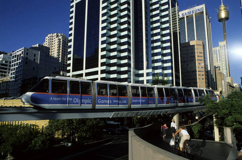 无人,高楼大厦,横图,室外,白天,正面,度假,美景,植物,窗户,城市风光,城市,大桥,大厦,建筑,路,摩天大楼,桥梁,铁路,火车,澳大利亚,一辆,一排,许多,阴影,整齐,并列,并排,光线,影子,景观,高架,桥,轨道,交通,铁轨,很多,娱乐,玻璃窗,车,树,树木,排列,蓝色,绿色,蓝天,天空,阳光,自然,交通工具,天,享受,休闲,景色,放松,运输,生长,晴朗,成长,队列,载具,大洋洲,悉尼,澳洲,平行,高架桥,高架道路,跨线桥,万里无云,南方大陆,首府,澳大利亚联邦,雪梨,新州,新南威尔士,新南威尔士州,达令港,情人港,晴空,晴空万里,彩图,大楼,高层建筑,高楼,摩天楼