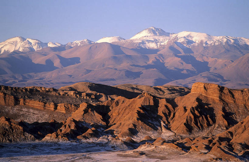 无人,横图,室外,白天,正面,旅游,度假,美景,沙漠,山,雪,雪山,大雪,智利,阴影,光线,影子,冰,积雪,景观,山峰,雪景,冬季,冬天,山峦,娱乐,蓝色,蓝天,天空,阳光,自然,天,享受,休闲,景色,南美,放松,寒冷,晴朗,冰冷,南美洲,拉丁美洲,自然风光,美洲,万里无云,亚美利加洲,严寒,南亚美利加洲,智利共和国,冰凉,酷寒,凛冽,凛凛,极冷,安托法加斯塔大区,大漠,砂漠,晴空,晴空万里,彩图,洛阿省,圣佩德罗德阿塔卡马