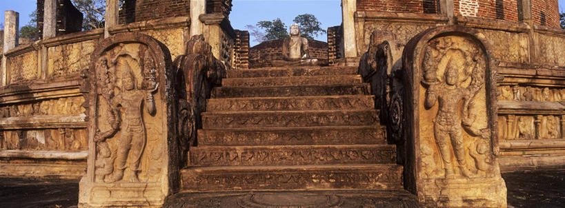 无人,寺庙,横图,室外,白天,正面,旅游,度假,名胜古迹,植物,楼梯,标志建筑,地标,建筑,雕塑,斯里兰卡,亚洲,阴影,节日,遗迹,艺术,装饰,光线,雕刻,雕像,影子,阶梯,燃烧,古迹,文化,文物,娱乐,建设,古建筑,台阶,树,树木,蓝色,绿色,蓝天,天空,阳光,自然,香火,工艺品,庙宇,天,祈祷,享受,休闲,健康,旅游胜地,放松,许愿,宗教,信仰,生长,晴朗,成长,纪念,祈求,美术,主题,南亚,陈列,古文明,万里无云,功能,美学,斯里兰卡民主社会主义共和国,波隆纳鲁沃,平安,晴空,晴空万里,彩图,庙,寺