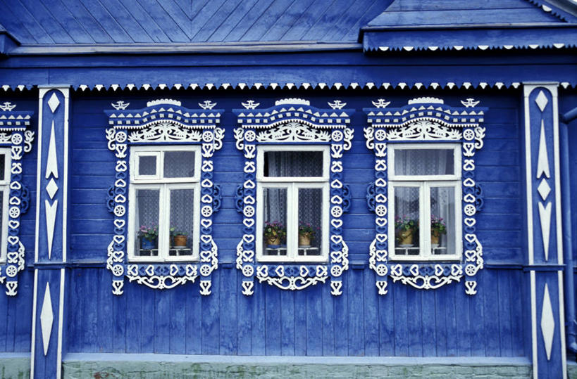 无人,家,横图,室外,白天,正面,度假,草地,草坪,美景,日落,植物,窗户,城市风光,城市,道路,路,欧洲,俄罗斯,亚洲,房屋,墙,屋子,景观,晚霞,霞光,落日,小路,交通,娱乐,楼房,玻璃窗,墙壁,墙面,住宅,草,三个,蓝色,绿色,黄昏,享受,休闲,景色,彩霞,放松,俄联邦,俄罗斯联邦,夕照,薄暮,弗拉基米尔,夕阳,彩图,傍晚,房子,苏兹达尔,斜阳