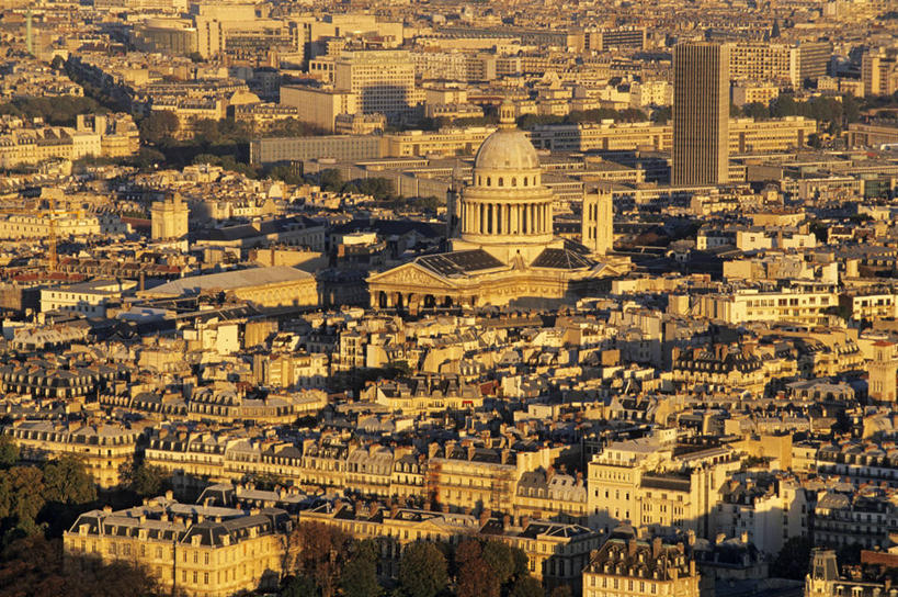 无人,家,高楼大厦,横图,俯视,航拍,室外,白天,旅游,度假,名胜古迹,植物,标志建筑,大厦,地标,建筑,摩天大楼,法国,巴黎,欧洲,遗迹,房屋,屋子,公寓,首都,古迹,文物,娱乐,建设,古建筑,洋房,楼房,住宅,树,树木,绿色,自然,楼宇,享受,休闲,旅游胜地,放松,生长,成长,西欧,鸟瞰,法兰西,古文明,法兰西共和国,法兰西第五共和国,法兰西岛,法兰西岛大区,彩图,高角度拍摄,房子,大楼,高层建筑,高楼,摩天楼,巴黎万神庙,巴黎省,巴黎市