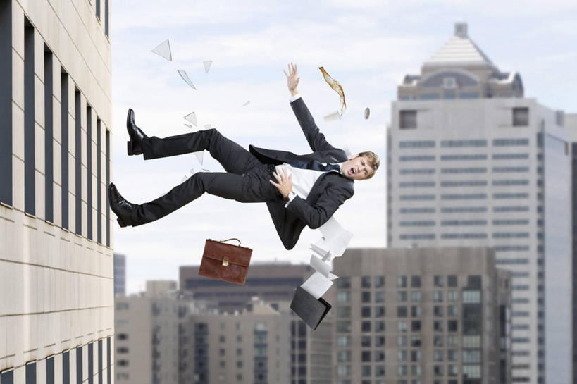 咖啡,西方人,一个人,商务人士,商务男性,高楼大厦,走,横图,全景,室外,白天,侧面,衬衫,失败,幸福,办公楼,天际线,大厦,建筑,摩天大楼,写字楼,杯子,欧洲,欧洲人,仅一个男性,仅一个人,握,阴影,套装,沮丧,光线,包,材料,瓷器,档案,公文包,文件,影子,纸,云,云朵,咖啡杯,陶瓷制品,拿,云彩,拿着,注视,娱乐,饮料,仅一个年轻男性,蓝色,白云,蓝天,天空,阳光,手稿,资料,楼宇,天,观察,看,享受,休闲,难受,温馨,商务楼,放松,乐趣,无奈,握着,晴朗,公事包,观看,失望,悲伤,证明,察看,提神,舒适,伤心,难过,关注,失落,文档,瓷杯,醒脑,商务装,工薪阶层,颓废,挫败,受挫,落败,落空,错过,失足,失意,失策,失算,颓丧,衰颓,悲哀,懊丧,颓靡,气馁,丧气,软饮料,败北,挫折,失利,男人,男性,年轻男性,白种人,白领,上班族,晴空,步行,散步,走路,彩图,全身,衬衣,大楼,高层建筑,高楼,摩天楼