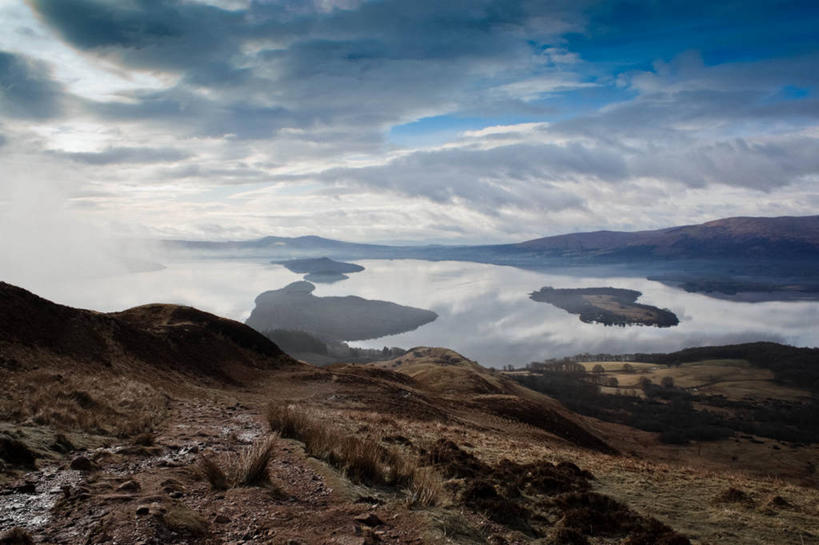 无人,横图,室外,白天,山,英国,地平线,地形,云,辽阔,地面,苏格兰,风景,广阔,摄影,宁静,一望无际,延伸,天地相交,无边无际,一马平川,洛蒙德湖,彩图