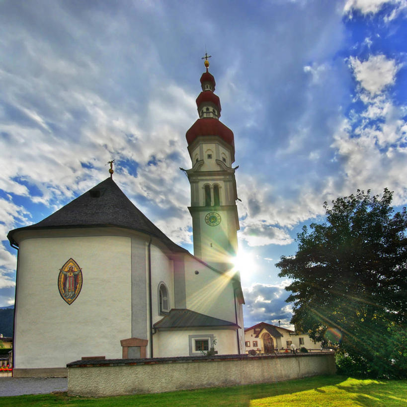 无人,教堂,方图,室外,白天,美景,建筑,奥地利,景观,云,自然,景色,摄影,宁静,自然风光,逆光,耀斑,彩图