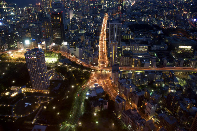 无人,横图,室外,夜晚,长时间曝光,度假,美景,城市风光,城市,道路,建筑,街道,路,公路,东京,日本,日本文化,景观,塔,路口,十字路口,交通,首都,联系,娱乐,地标建筑,享受,休闲,景色,放松,运输,摄影,照亮,市区,马路,彩图